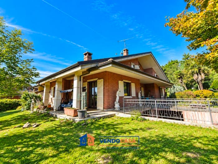 Casa con 6 locali in vendita in Strada Revigliasco, Testona San Michele, Moncalieri
