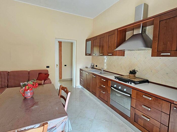 Appartamento quadrilocale in vendita in Via Archimede, Acquedolci