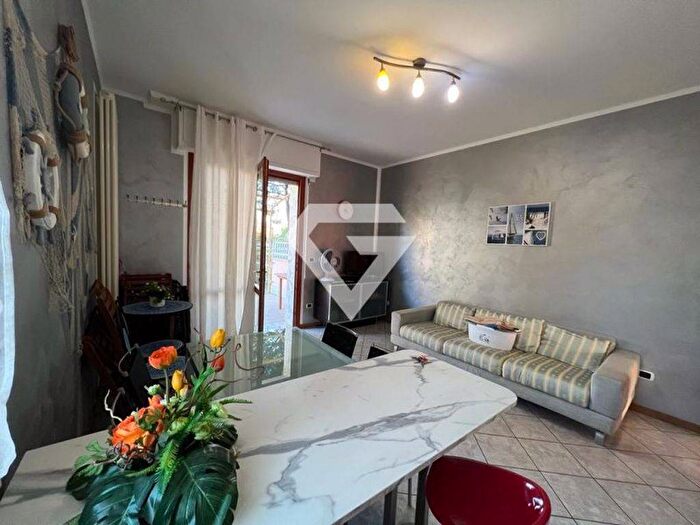 Appartamento trilocale in vendita in Via dei Pontassi, Centro, Loano