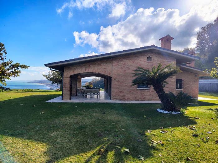 Casa con 5 locali in vendita in Strada Statale Lanciano Fossacesia, Marina, Fossacesia