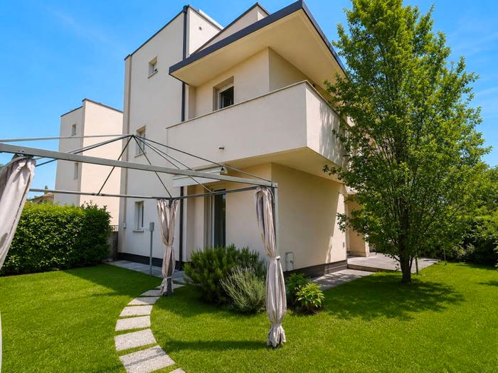 Casa con 5 locali in vendita in Strada Vigheffio, Molinetto Spezia, Parma
