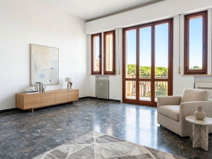 Appartamento con 6 locali in vendita in Viale delle Olimpiadi, Serravalle Tinaia, Empoli