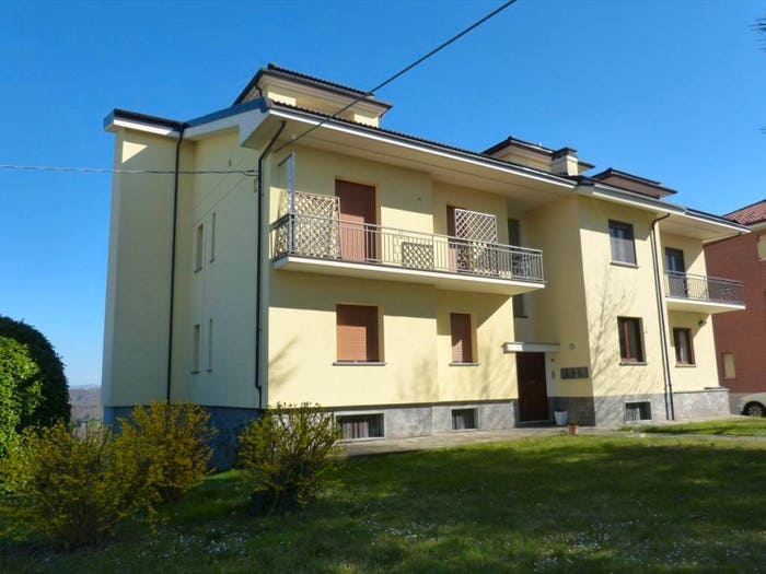 Appartamento quadrilocale in vendita in Via San Michele, Centro, Fossano