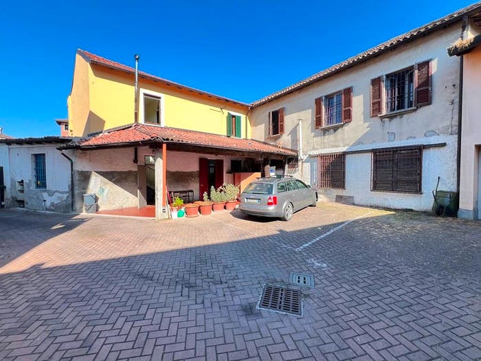 Casa con 5 locali in vendita in Via Fiume, Bettola, Calvignasco