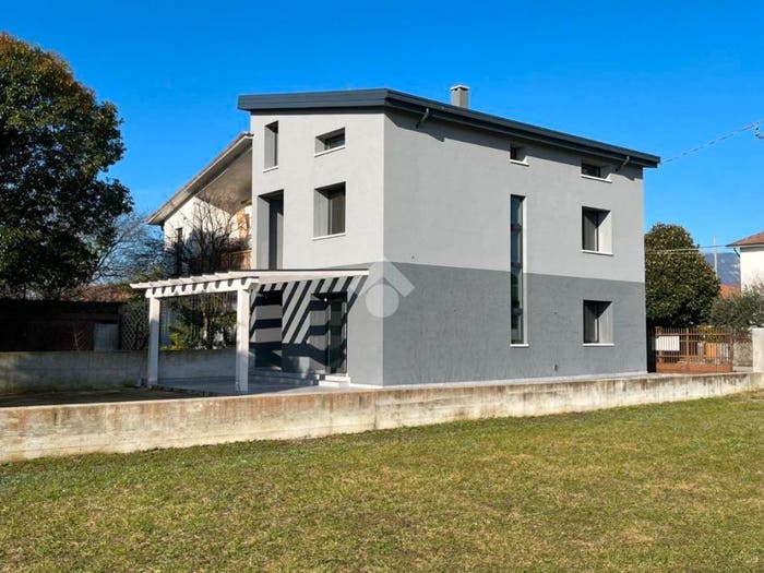 Casa con 5 locali in vendita in Via Marangoni, San Zeno San Giuseppe, Cassola