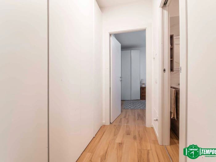 Appartamento trilocale in vendita in Via Eliseo Vismara, Centro, Arese