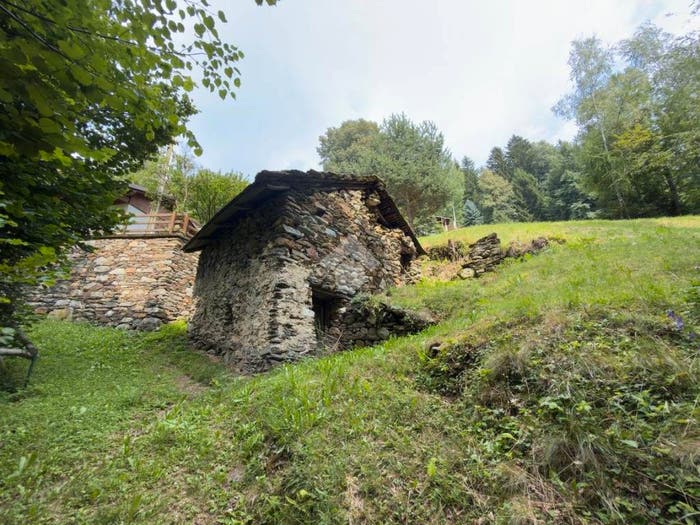 Casa bilocale in vendita in Strada del Mortirolo, Mazzo di Valtellina