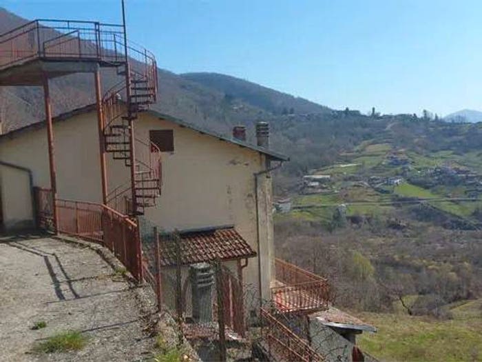 Casa con 5 locali in vendita in Sp, Sillano, Sillano Giuncugnano