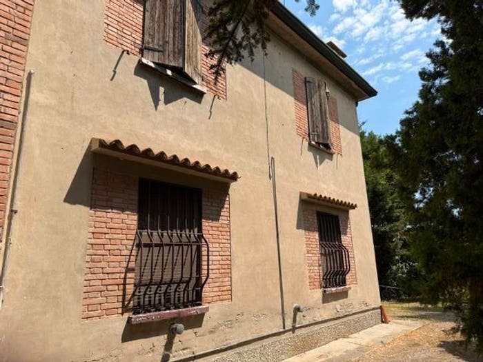 Casa con 6 locali in vendita in Via della Crispa, Pontegradella, Ferrara