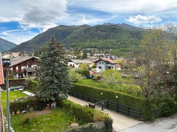 Appartamento monolocale in vendita in VIA POZZALLO, Centro, Oulx