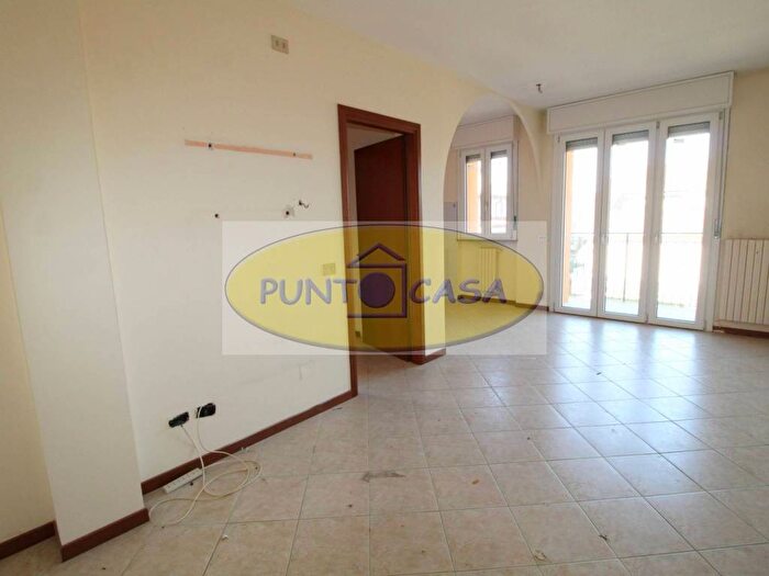 Appartamento bilocale in vendita in Via Giacomo Puccini, Valera Fratta
