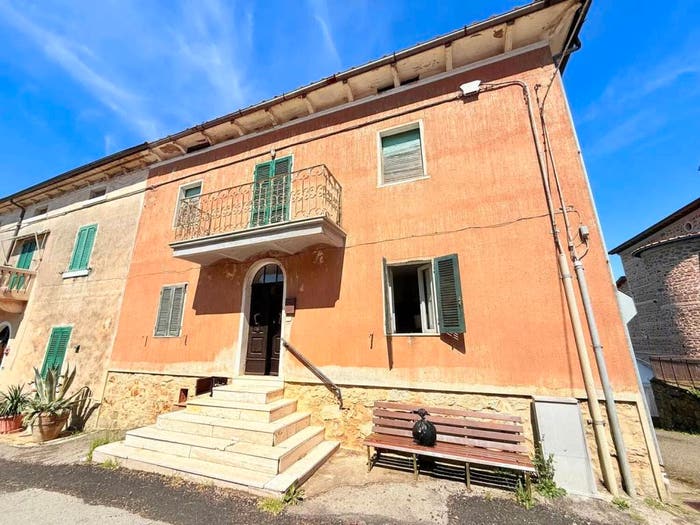 Casa con 6 locali in vendita in Centro No Number, San Martino Sul Fiora, Manciano