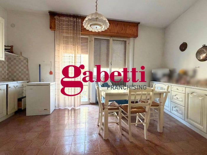 Casa con 6 locali in vendita in Centro, Novafeltria
