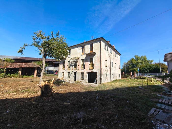 Casa con 6 locali in vendita in Via Torino, Zona Industriale, Mondovì