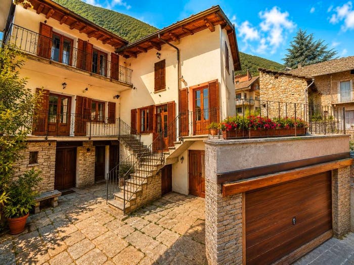 Casa con 6 locali in vendita in Via Pelissero, Baratte, Villar Focchiardo