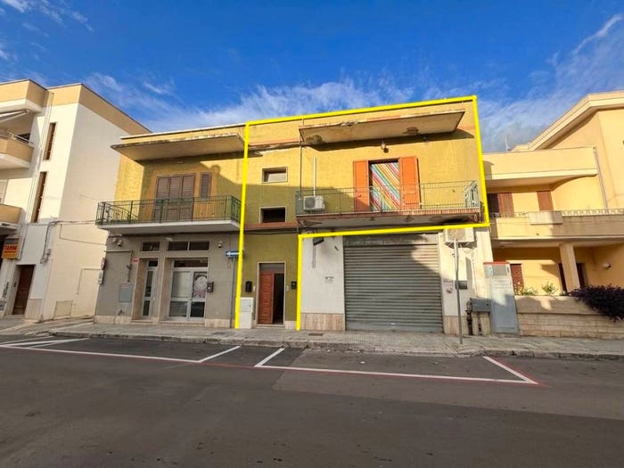 Appartamento con 6 locali in vendita in Via Principi di Savoia, Centro, Nardò