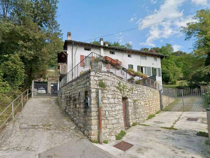 Casa con 6 locali in vendita in Via Piave, Bovezzo