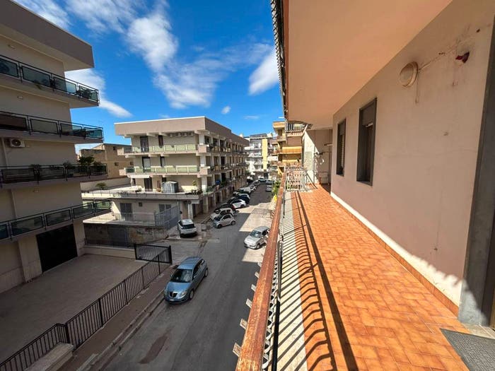 Appartamento trilocale in vendita in Via Napoli, Centro, Maddaloni