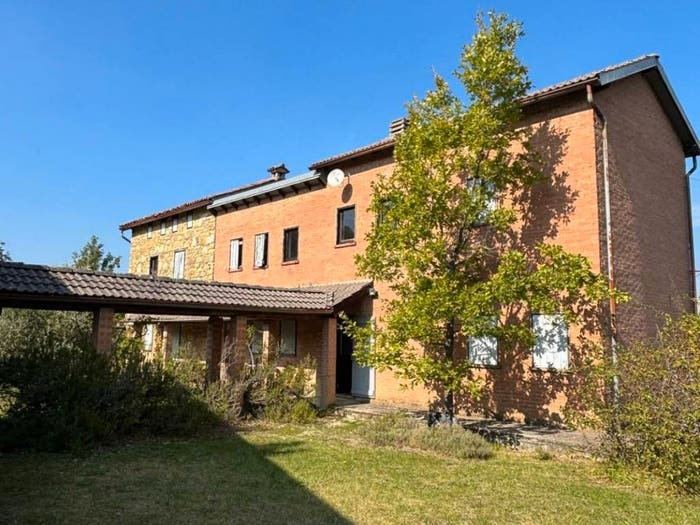 Casa con 5 locali in vendita in SP, Montacuto