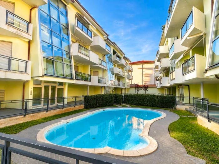 Appartamento trilocale in vendita in Via della prunaia, Centro, Campi Bisenzio