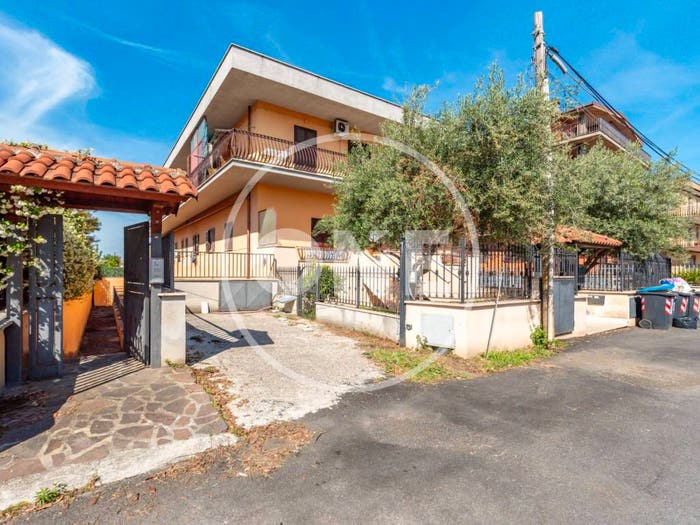 Appartamento bilocale in vendita in Via Samassi, Rocca Cencia, Roma