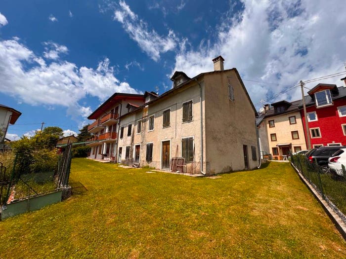 Casa con 6 locali in vendita in Via Rigoni di Sopra, Rodeghieri Rigoni Podestà Costa, Asiago