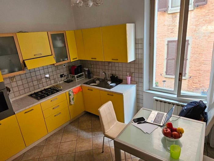 Appartamento trilocale in vendita in Via Santissima Trinità, Centro Storico, Modena