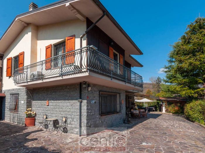 Casa con 6 locali in vendita in Via Molinaccio, Molinaccio, Gaggio Montano