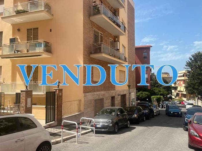 Appartamento trilocale in vendita in Via Biagio Pallai, Colli Portuensi Casaletto, Roma