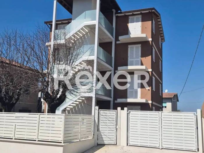 Casa con 5 locali in vendita in Via G Rossini, Strada, Cingoli