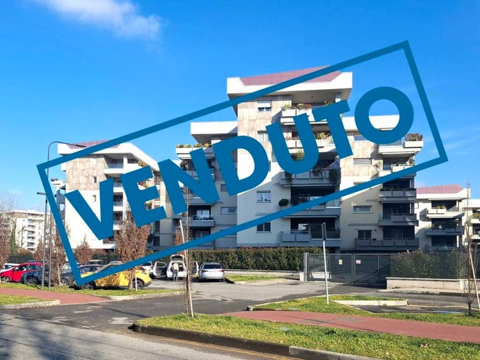 Appartamento trilocale in vendita in Via Piacenza, Gorgonzola