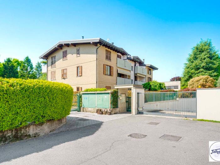 Appartamento trilocale in vendita in Via Monte Grappa, Rovellasca