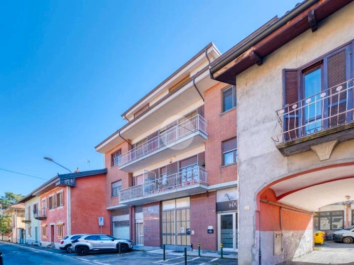 Appartamento quadrilocale in vendita in Via Cruto, Piossasco
