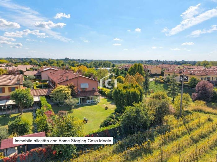 Casa con 6 locali in vendita in Via dei Peschi, Settimo Balconi, Pescantina