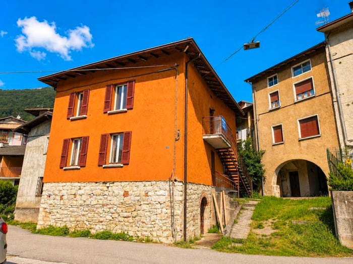 Casa con 6 locali in vendita in Via Stretta, Centro, Polaveno