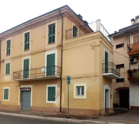 Appartamento con 6 locali in vendita in Castel Frentano