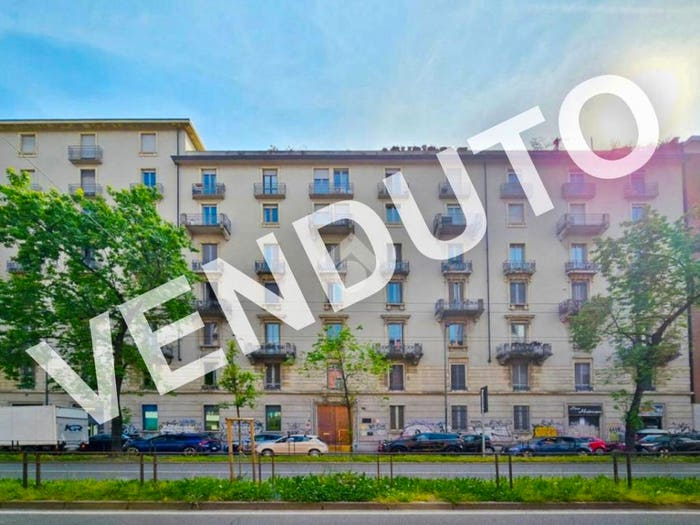 Appartamento bilocale in vendita in Viale Stelvio, Farini, Milano