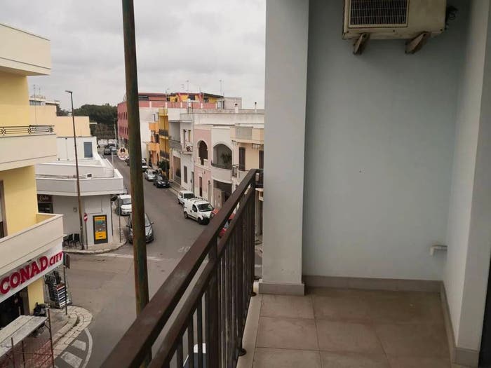 Appartamento con 6 locali in vendita in Via Amalfi, Casarano