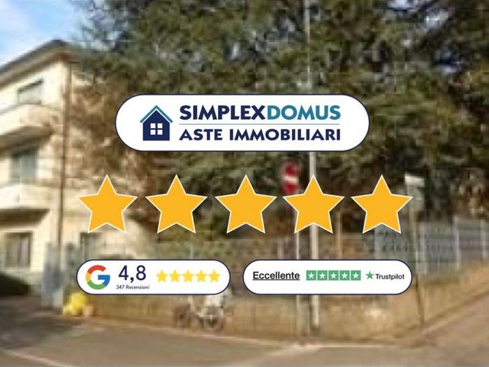 Appartamento con 6 locali in vendita in Lario, Semicentro, Cantù
