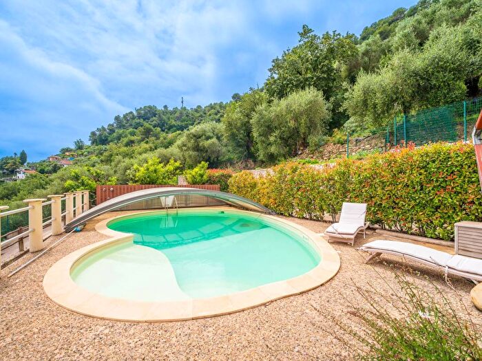 Casa con 6 locali in vendita in Strada degli Olandesi, Camporosso