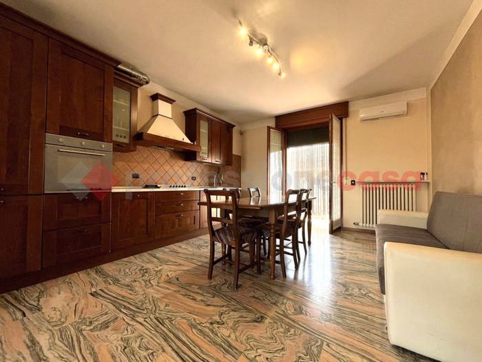 Appartamento quadrilocale in vendita in Via Novembre, Tarmassia, Isola della Scala