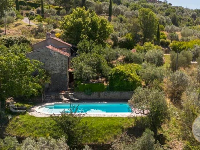 Casa trilocale in vendita in Centro, Cortona