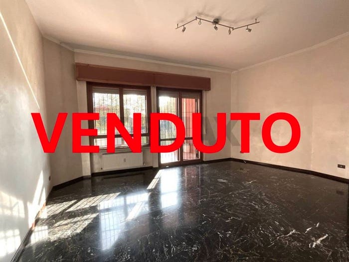 Appartamento quadrilocale in vendita in Via Matteotti, Centro, Arese