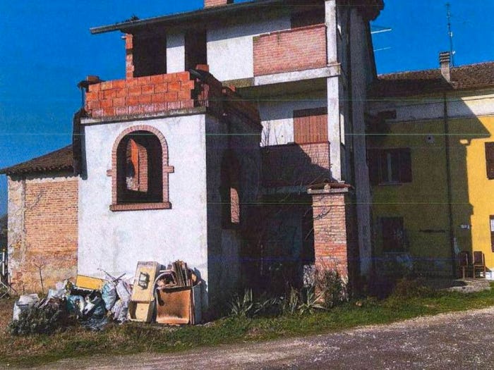 Casa con 6 locali in vendita in Via Luigi Vaschi, Scorzarolo, Borgo Virgilio