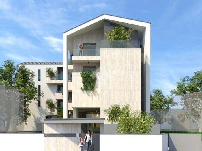 Appartamento con 6 locali in vendita in Via Trieste, San Leonardo, Parma