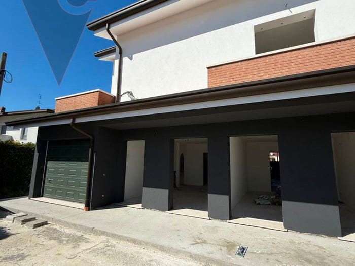 Casa quadrilocale in vendita in Casone, Legnaro