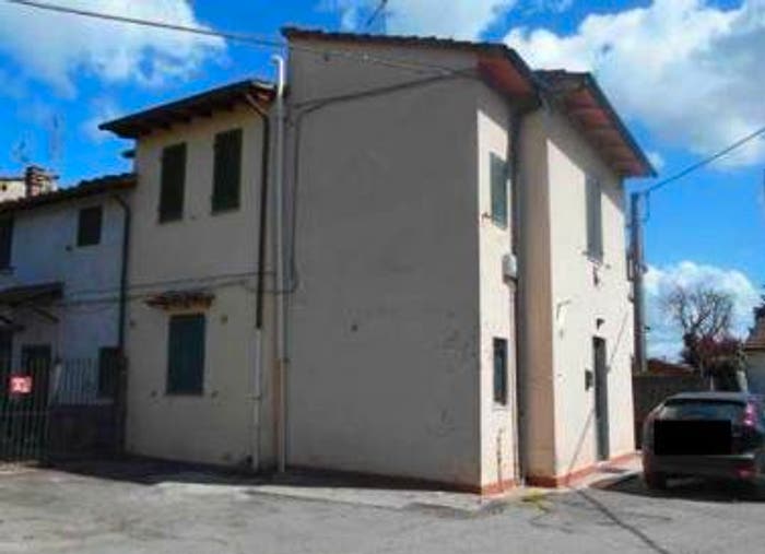 Casa trilocale in vendita in Via Torricella, Torricella, Campi Bisenzio