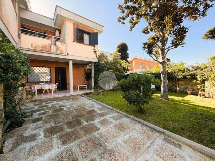 Casa trilocale in vendita in Viale delle margherite, Villaggio Giornalisti Poggio, Anzio