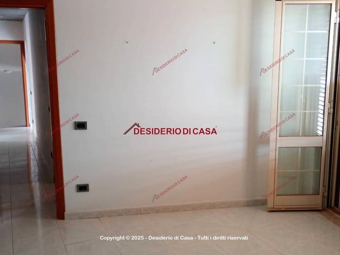 Appartamento con 5 locali in vendita in Via Tenente Guarino, Montelepre