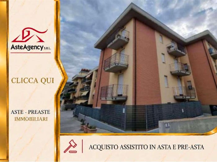 Appartamento trilocale in vendita in Via Piane di Tesino n A, Centro, Grottammare